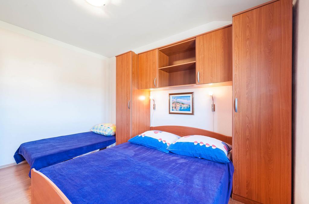 Apartments Maras 希贝尼克 外观 照片